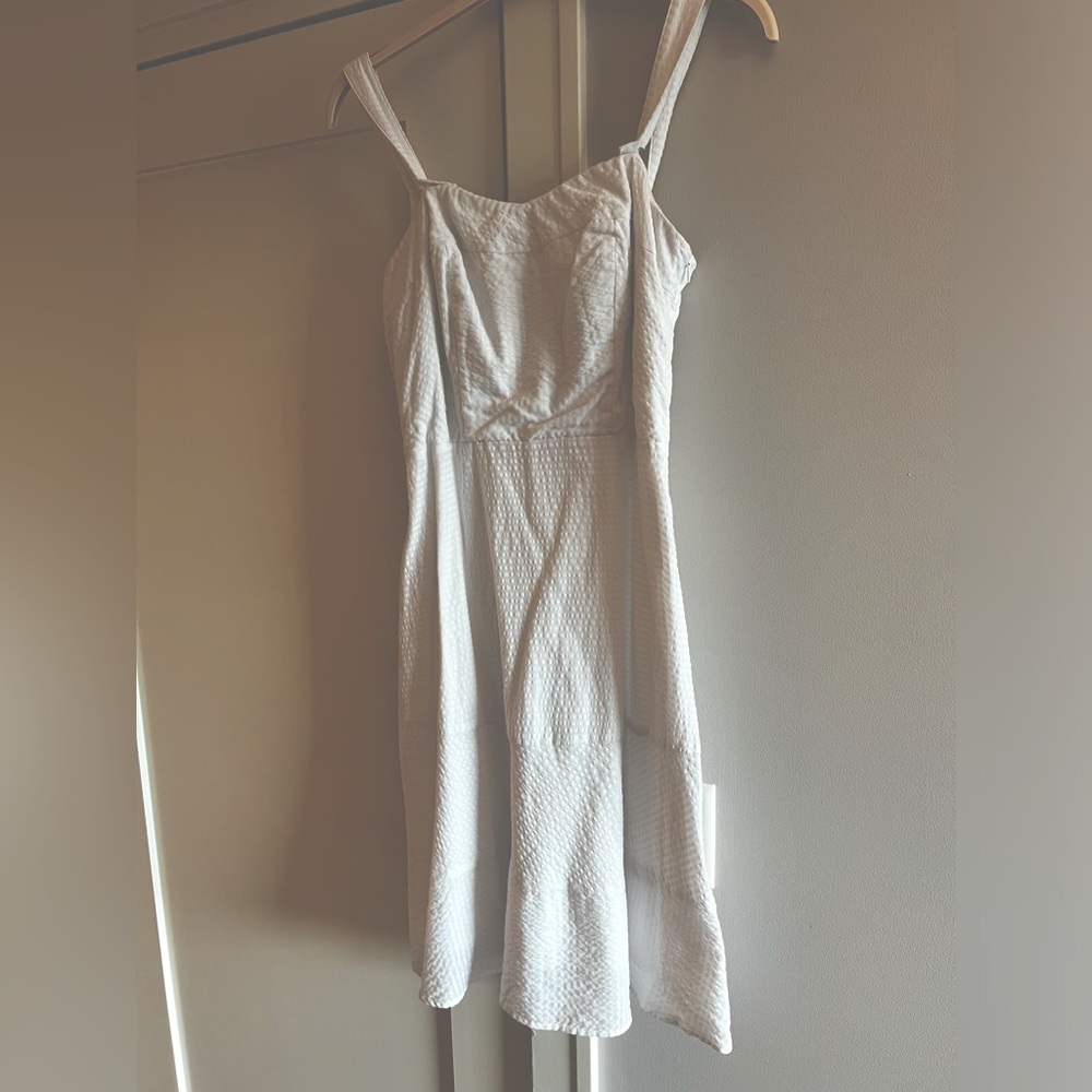 Vineyard Vines White Dress for 145th Kentucky Derby